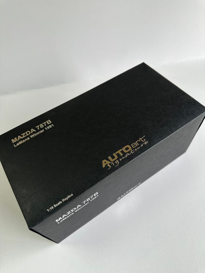 オートアート 1/18 マツダ 787B ルマン優勝車