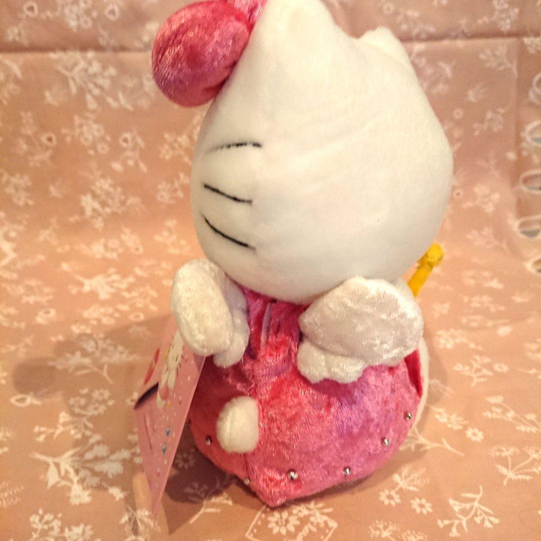 ハローキティぬいぐるみ