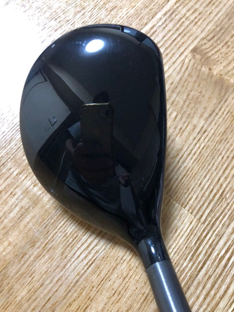 左)レフティ APEX UW 19° アッタスFW　75X