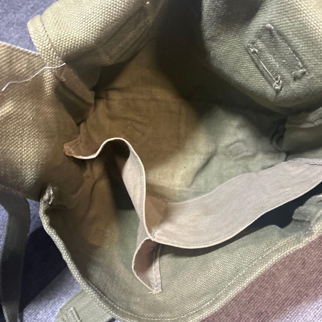 ミリタリー　バッグ　希少　ベルギー軍？　人気　used