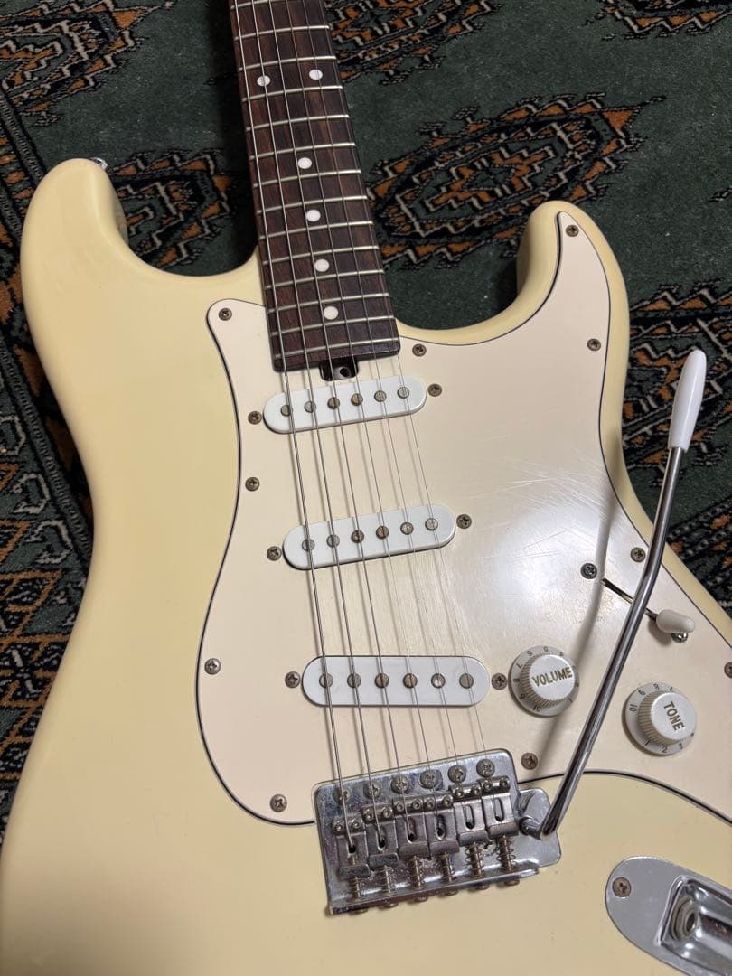 Bacchus グローバルシリーズ　エレキギター アイボリー　アップグレード