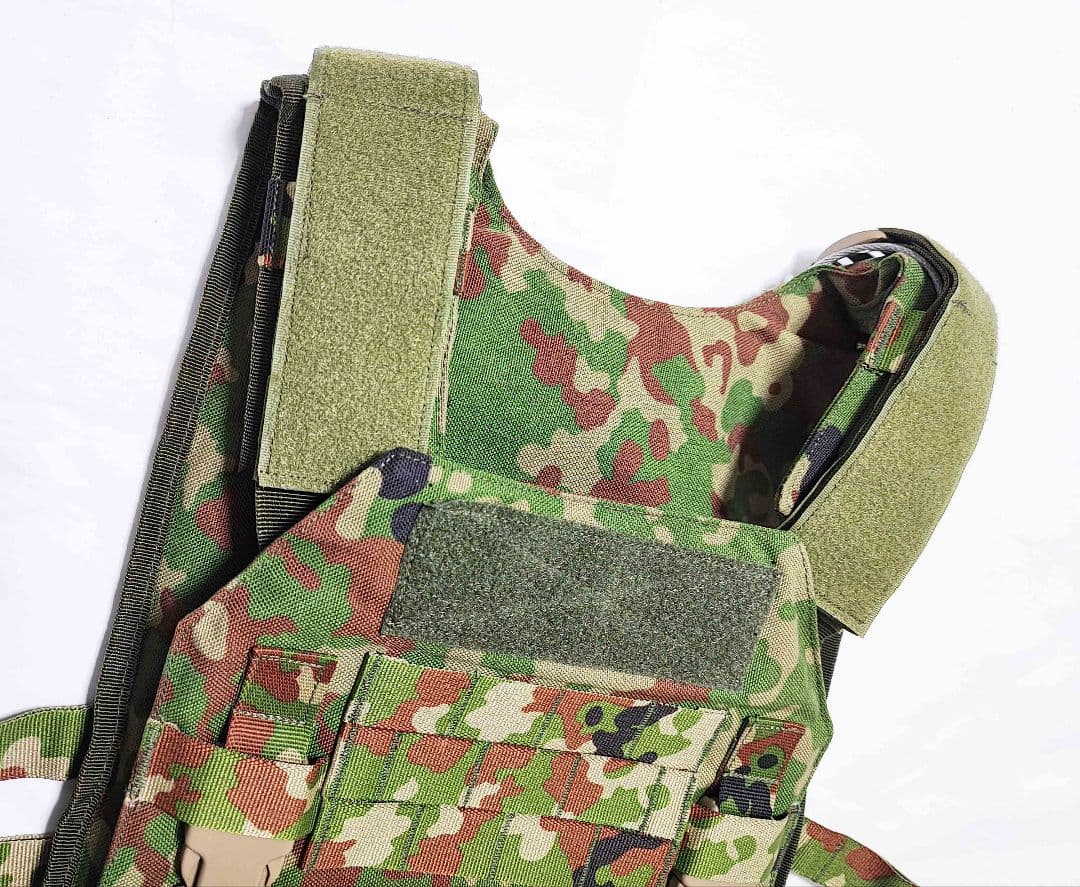 陸上自衛隊 陸自迷彩 18式 防弾ベスト プレートキャリア 3型 実物生地