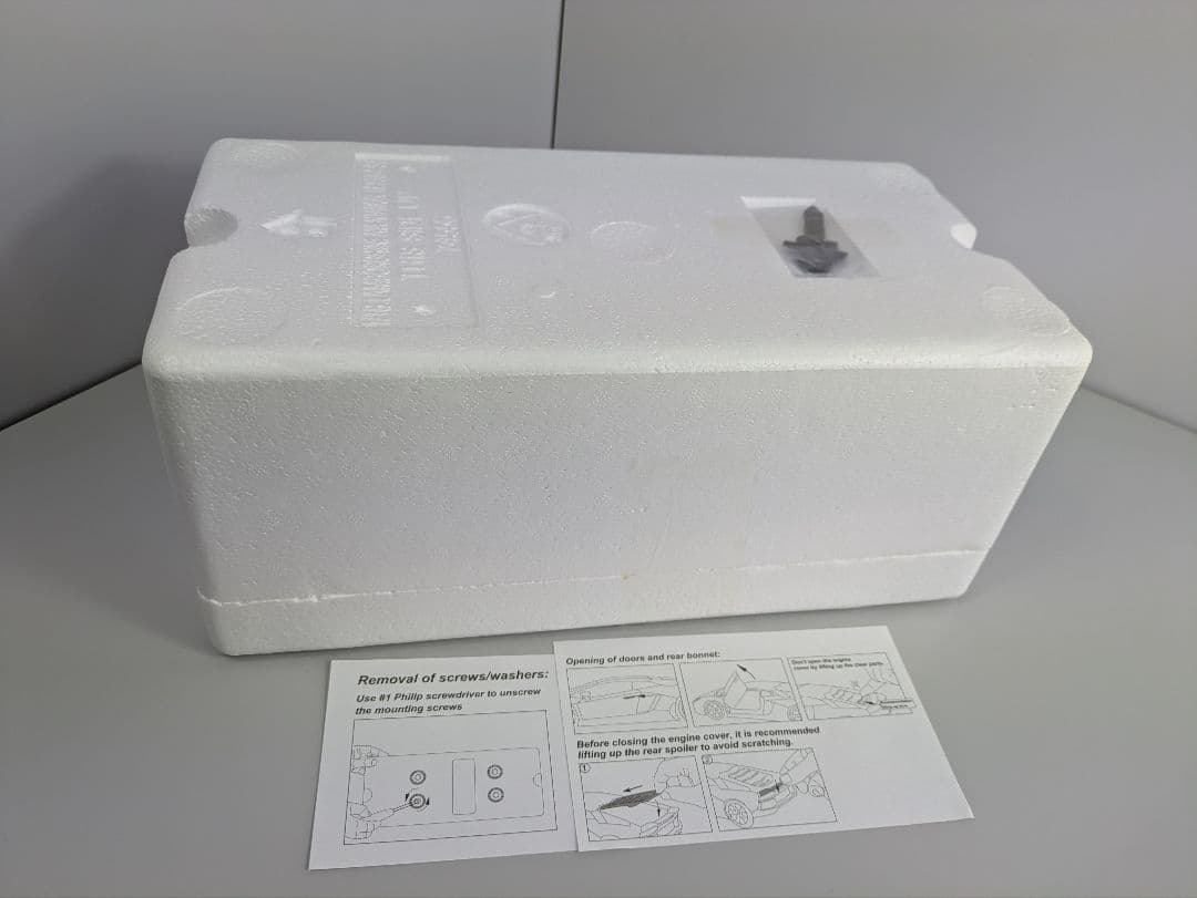 1/18 ミニカー オートアート ランボルギーニ アヴェンタドール　SV