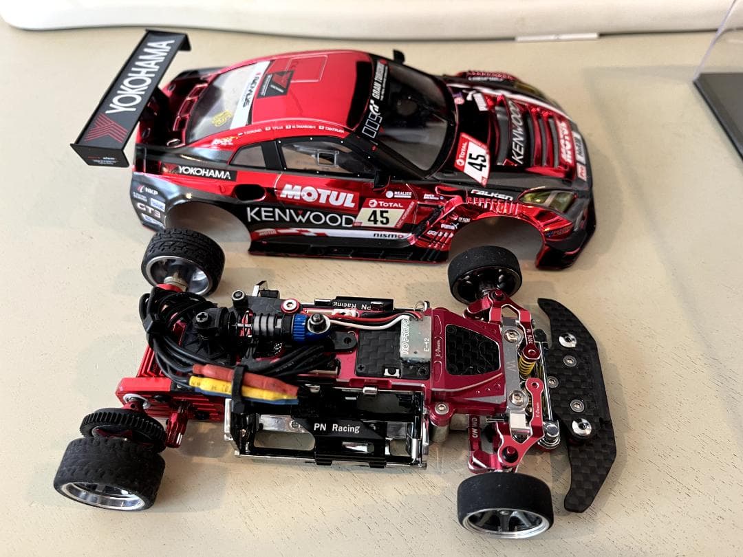 世界1台　ミニッツMR04　フルカスタム　フルアルミ　カーボン　総額10万円以上