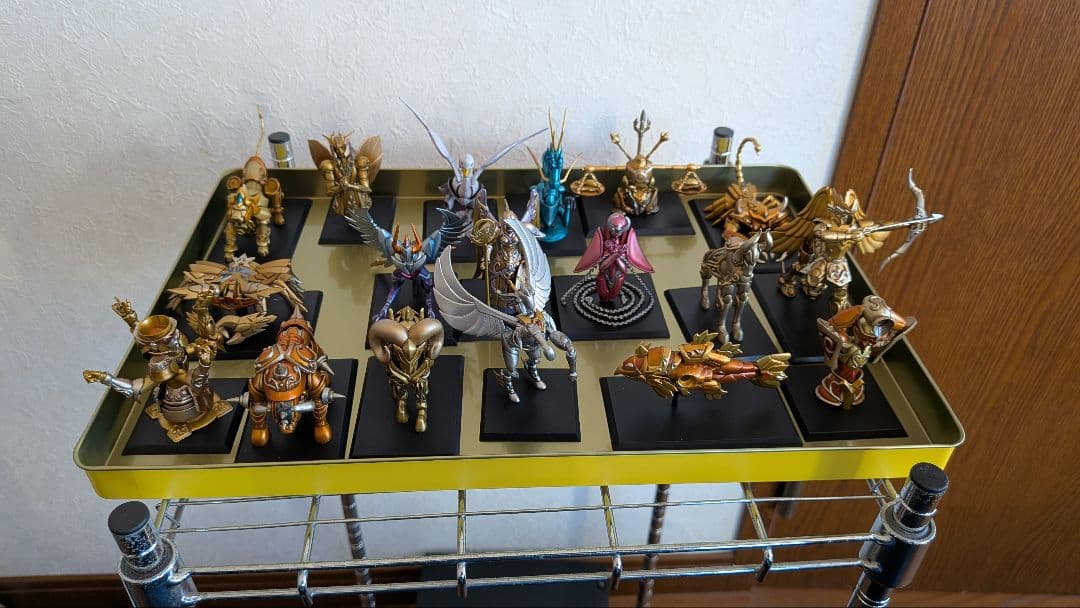 聖闘士星矢フィギュアセット 18体