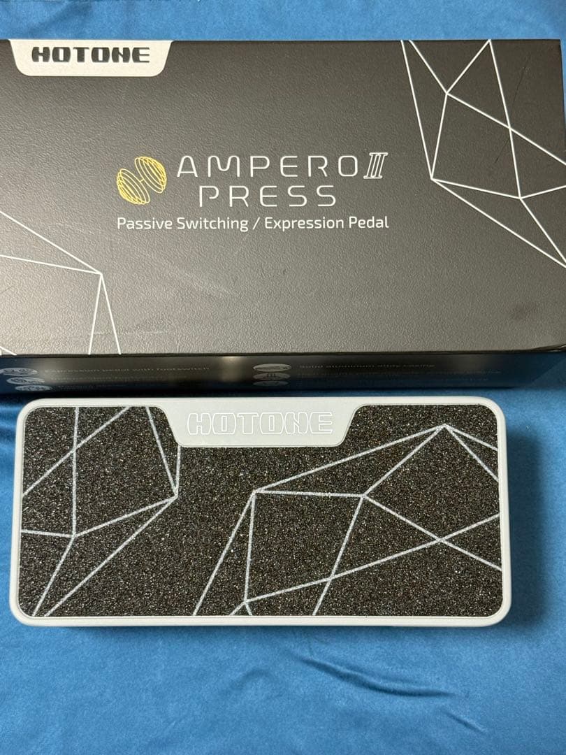 Hotone Ampero II Press エクスプレッションペダル