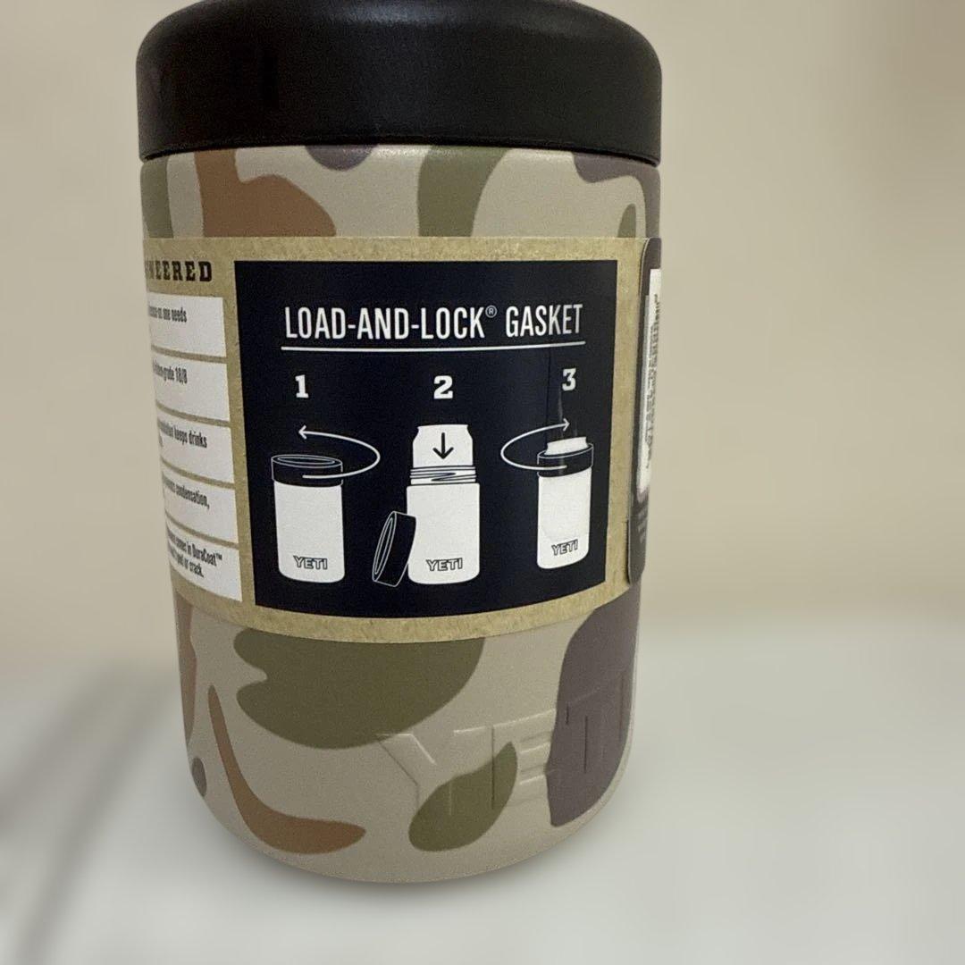 YETI Rambler Colster 缶クーラーカモフラージュ
