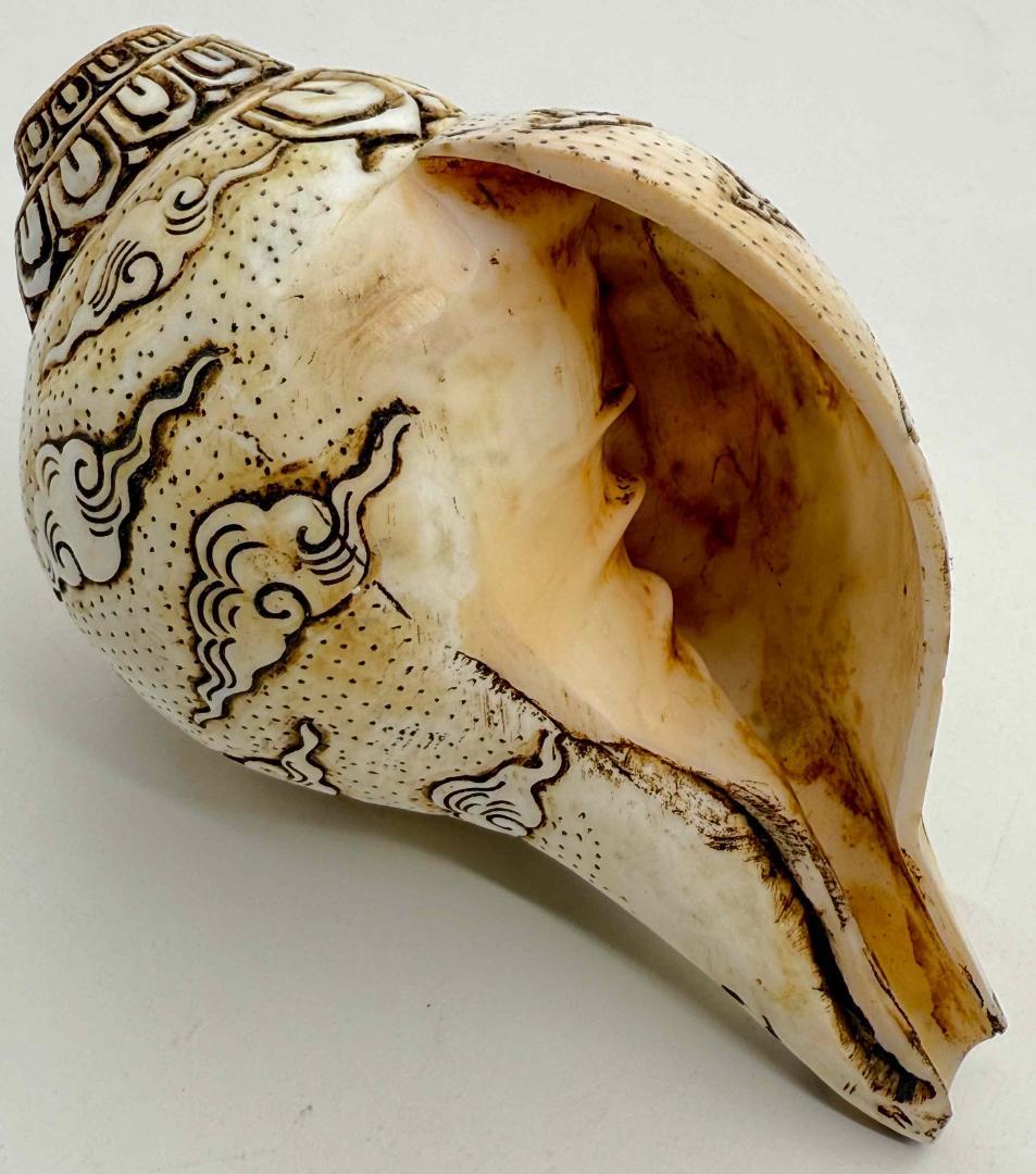 ◆チベット密教法具　法螺貝（シャンカ）・ナーガールジュナ（龍樹)