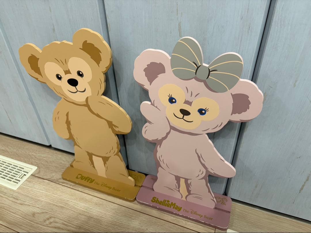 ディズニー30周年 ダッフィー＆シェリーメイ 木製ウッドボード 刻印有