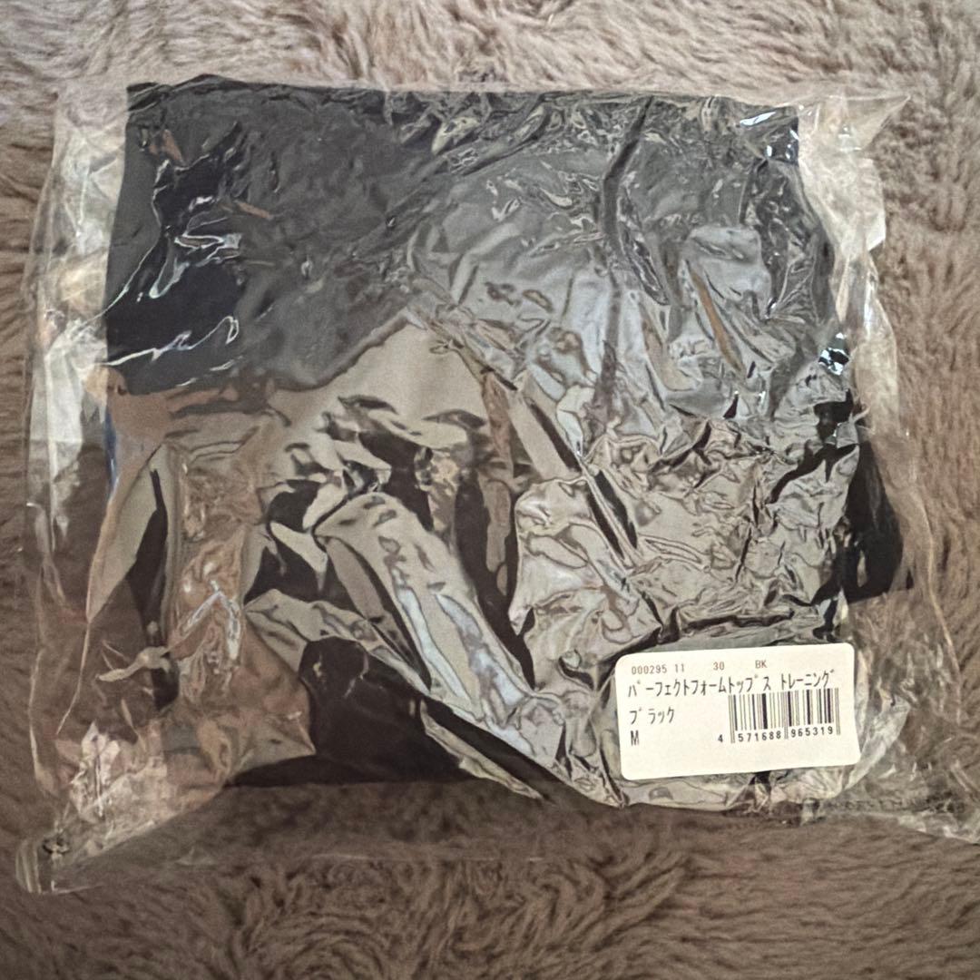 【新品未使用】【リントスル】ピラティスウェア Mサイズ上下セット