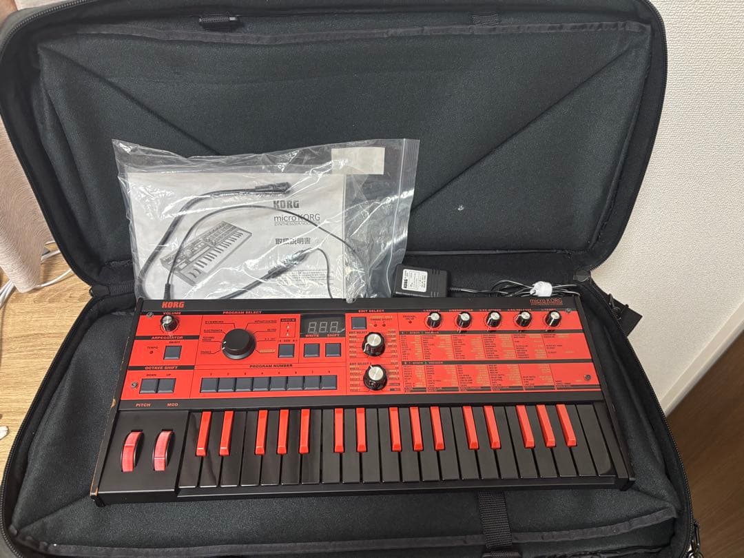 microKORG シンセサイザー 限定色BKRD