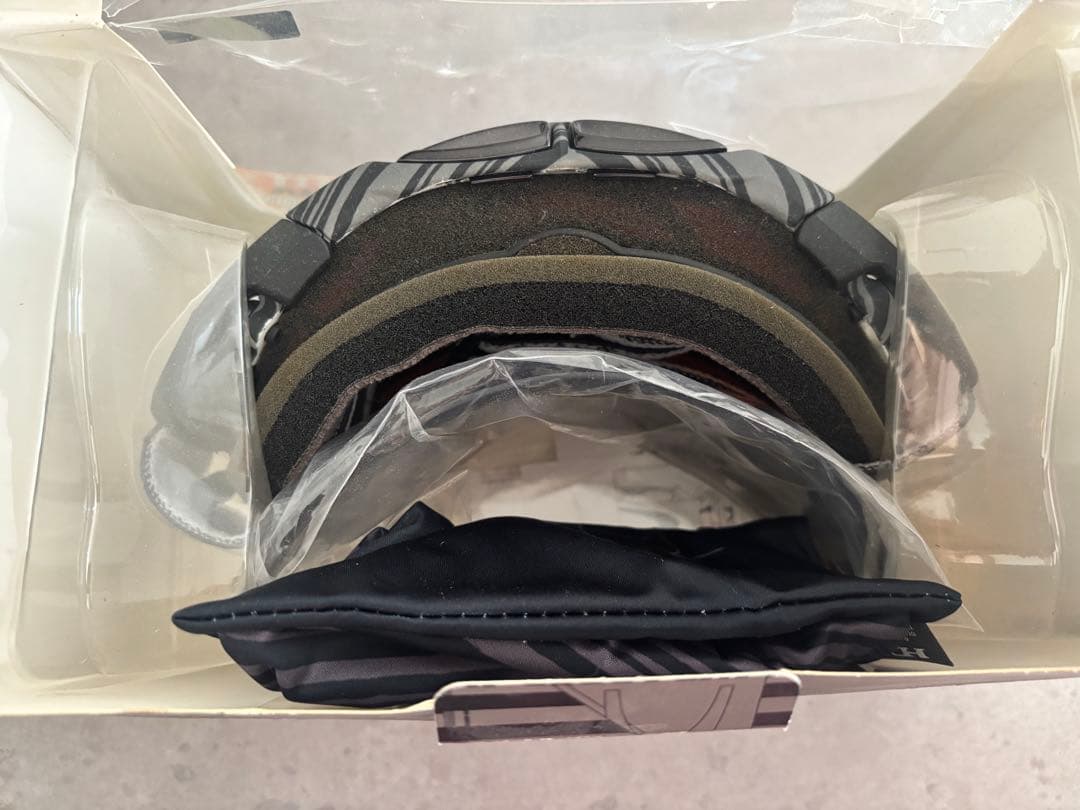 未使用OAKLEY Airbrake Shaun White シグネチャー