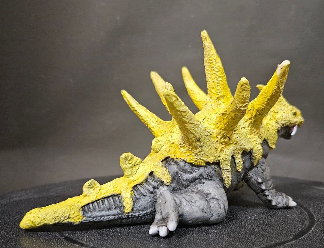 ウルトラ怪獣ソフビ　エドマフィラ(パゴス)リペイント完成品