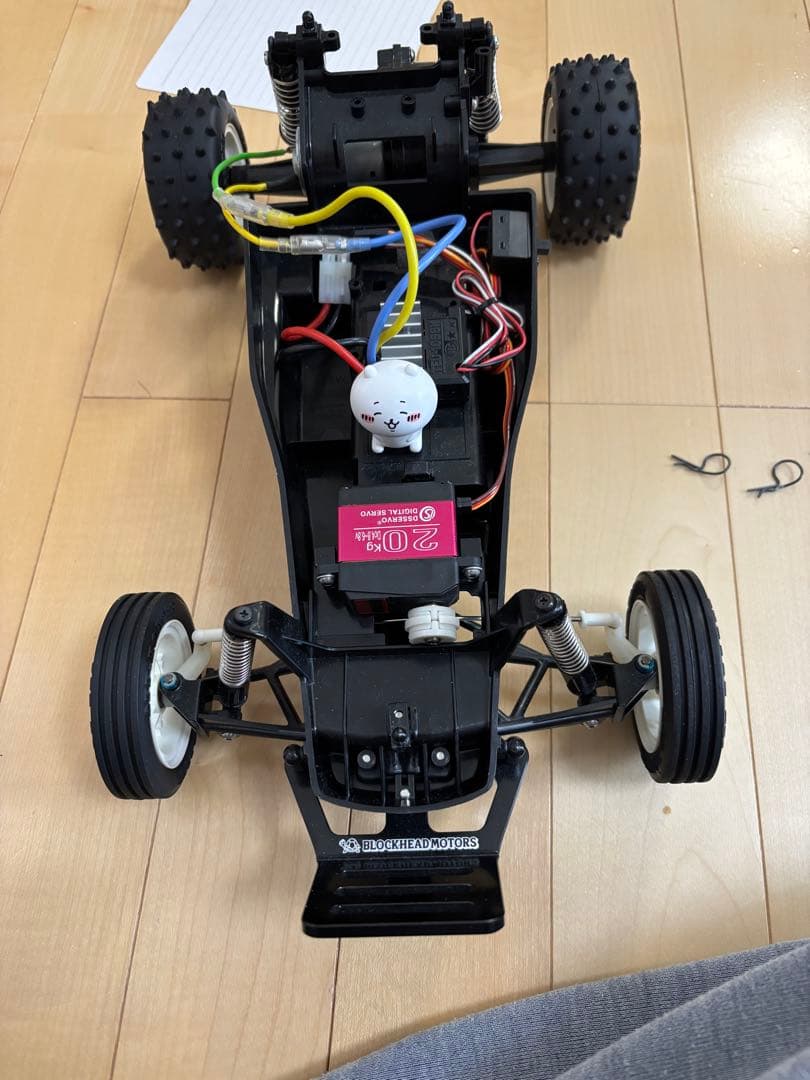 オフロードRCカー 青色 電子機器付き