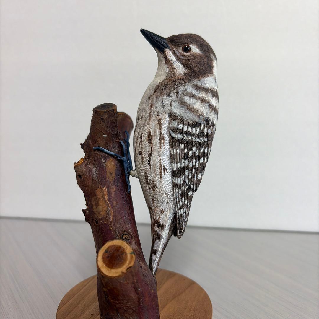 リアル　「コゲラ」 バードカービング　　　　　野鳥彫刻　木彫りの野鳥