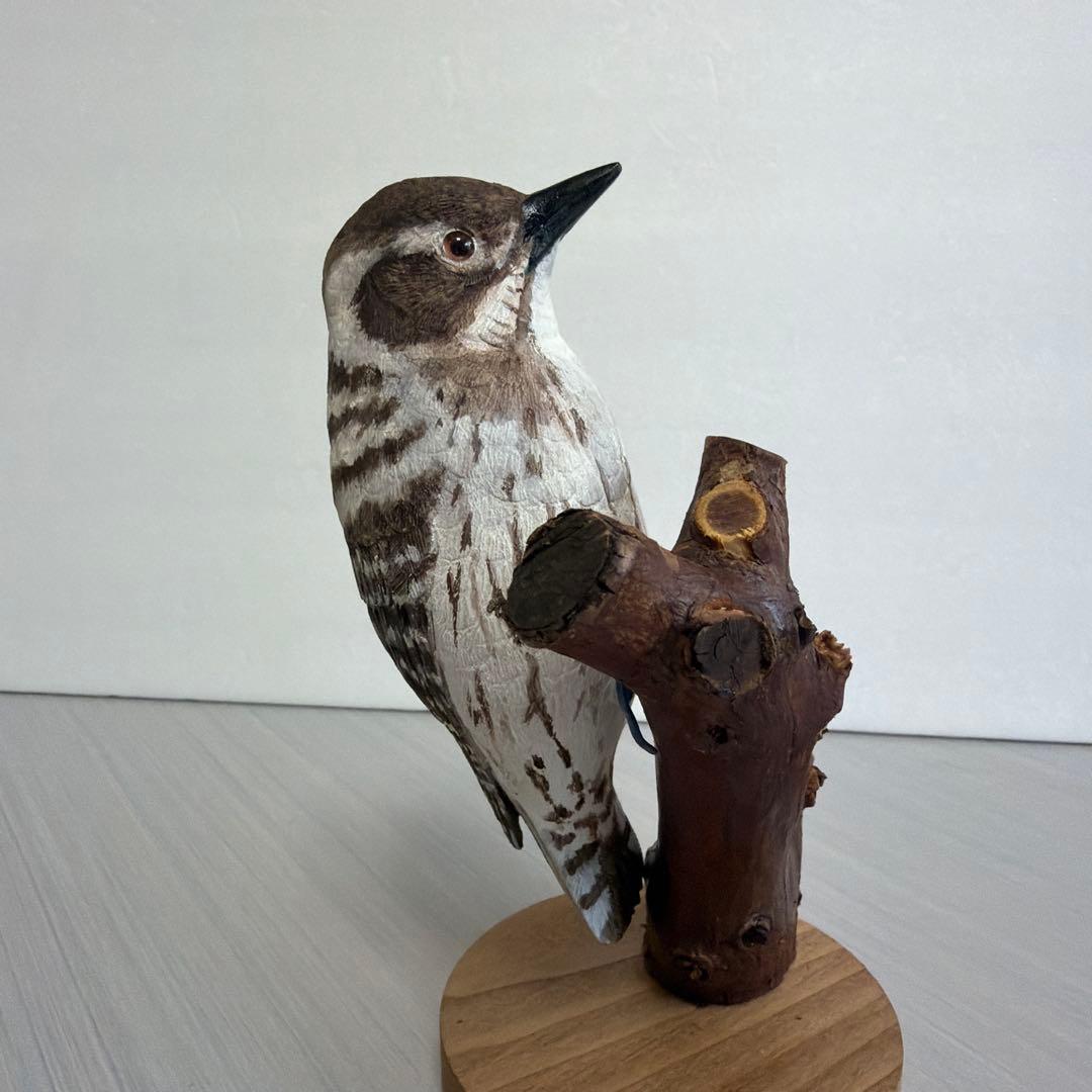 リアル　「コゲラ」 バードカービング　　　　　野鳥彫刻　木彫りの野鳥