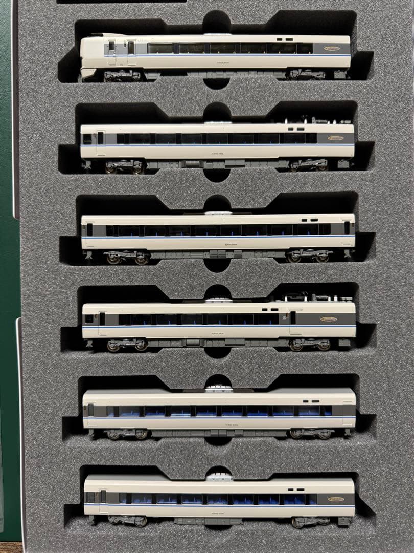 KATO 10-1747 683系4000番台 サンダーバード 旧塗装 9両