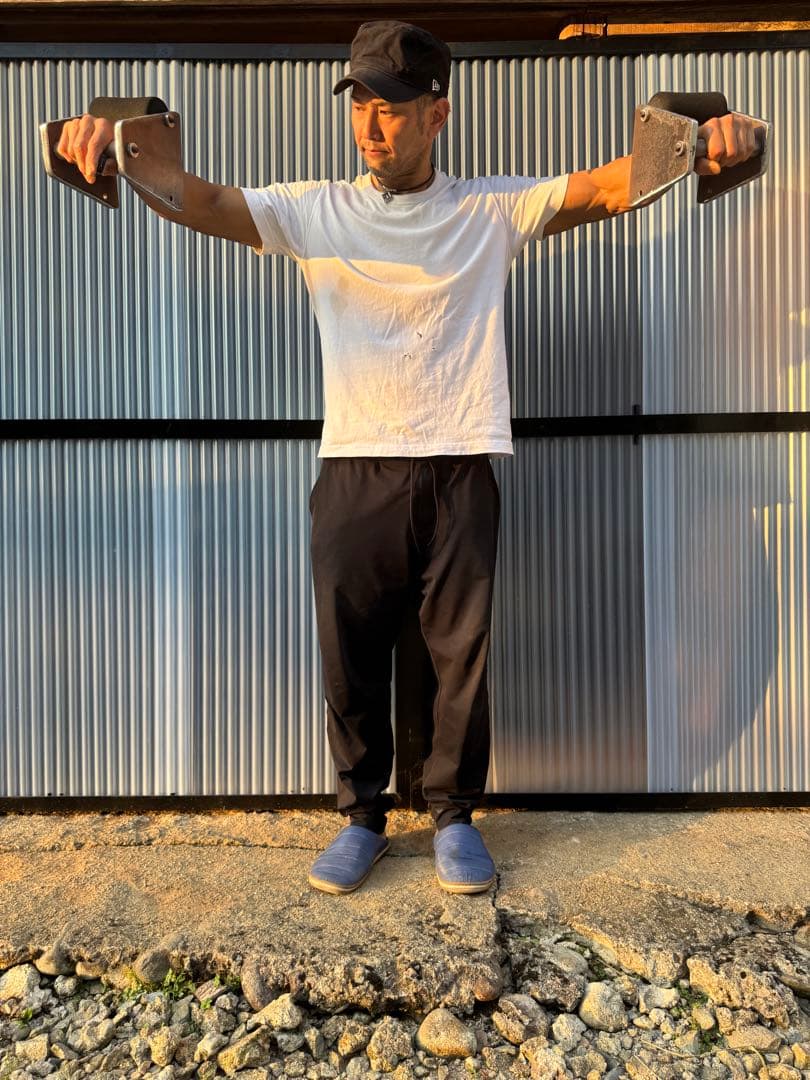 三角ダンベル(コンテストパンプアップにオススメ)