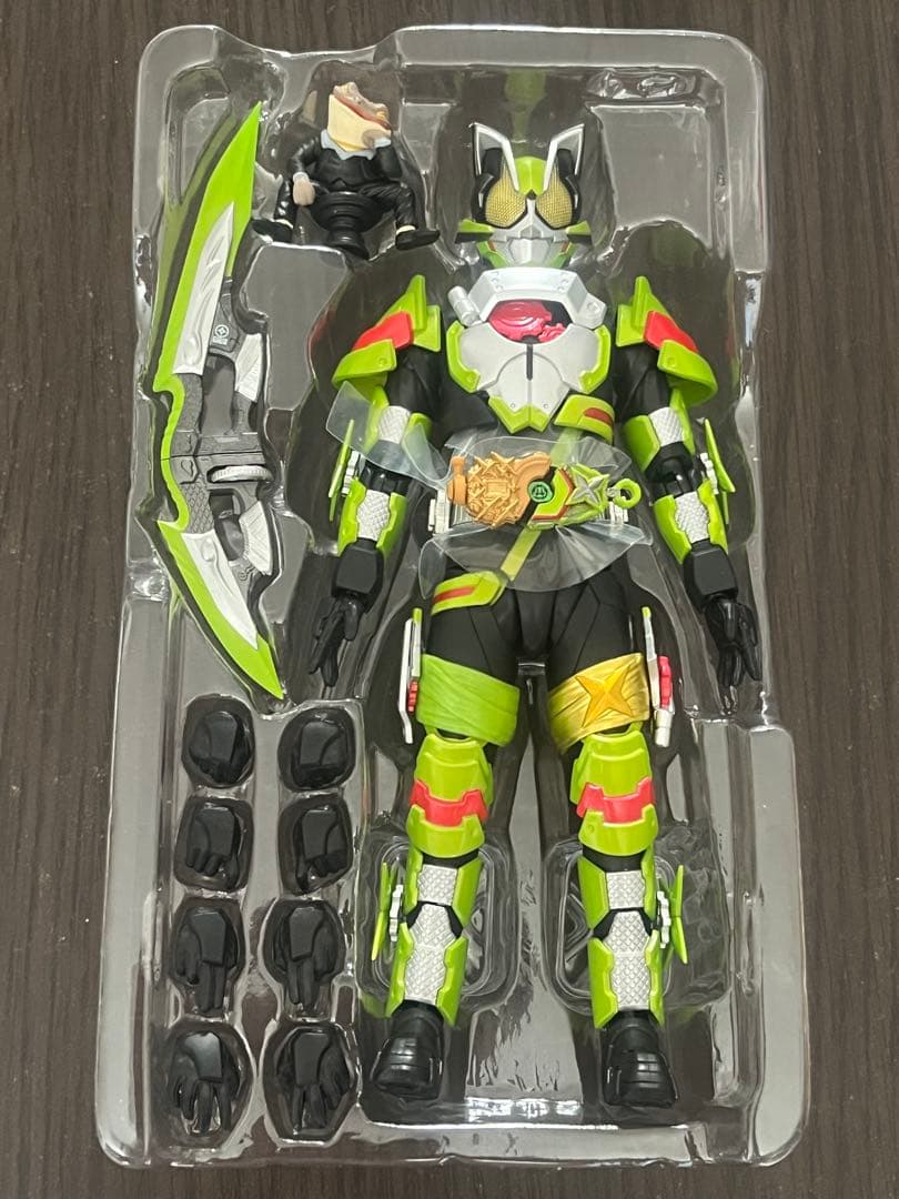 S.H.Figuarts 仮面ライダータイクーン フィーバーニンジャフォーム