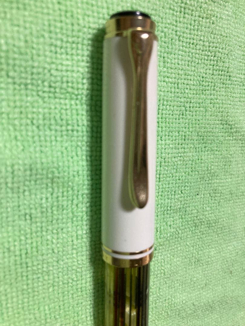 ペリカン万年筆 M400 ホワイトトータス M 中字