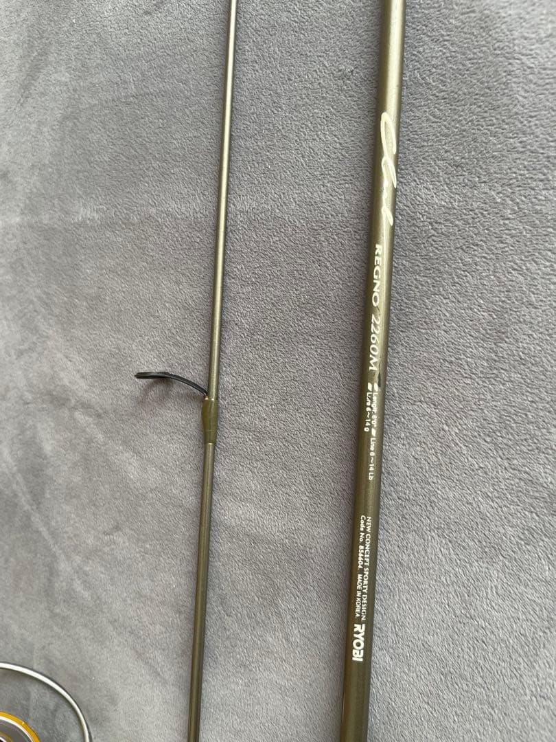 トラウトロッドとスピニングリールセット