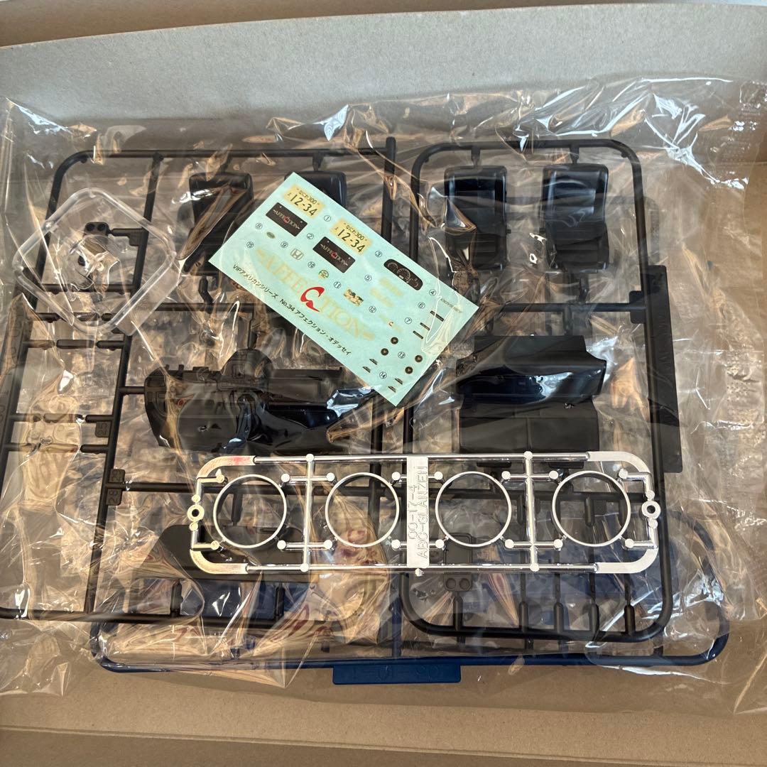 青島ODYSSEY RA6 VIPアメリカン1/24絶版