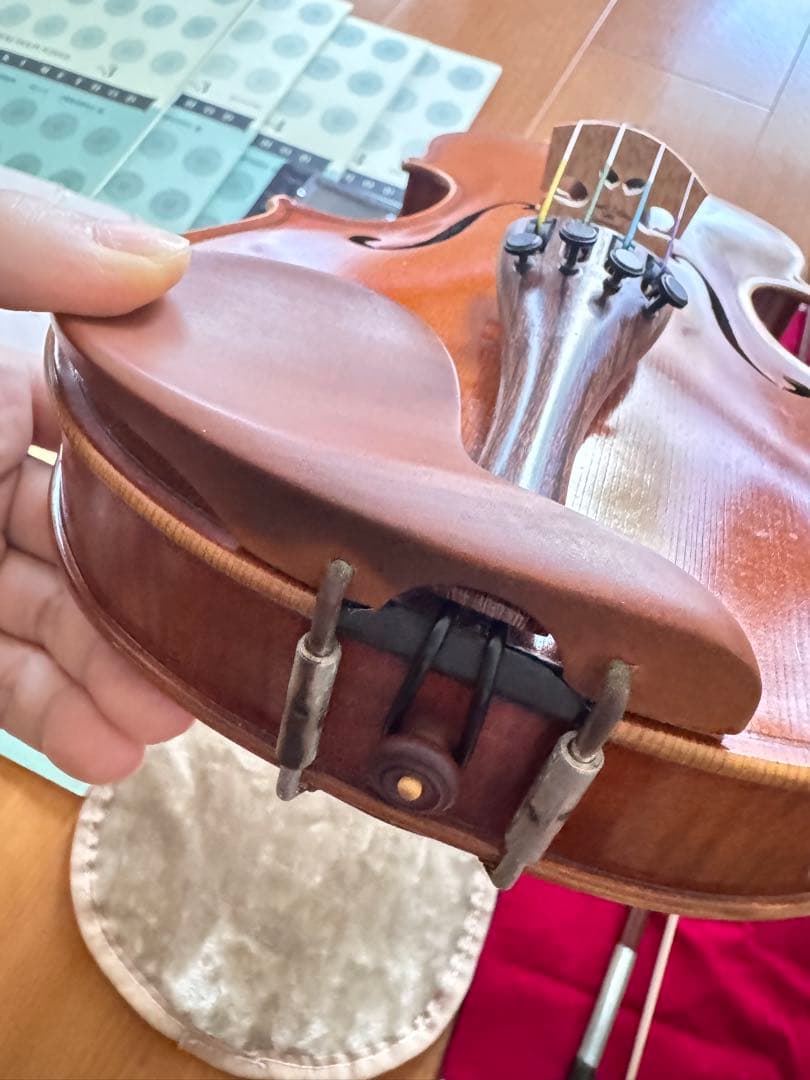 良質バイオリンと教本セット、チューナー付き　1/2