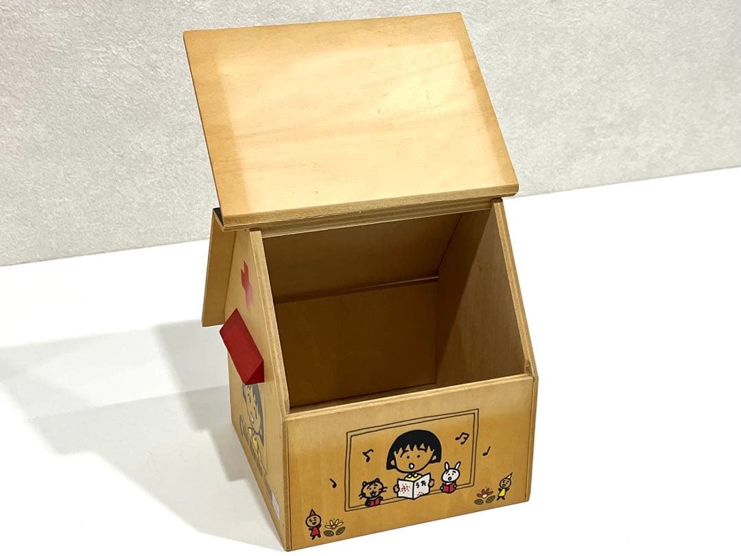 f057 超希少　昭和　レトロ　ちびまる子ちゃん　救急箱　赤十字マーク