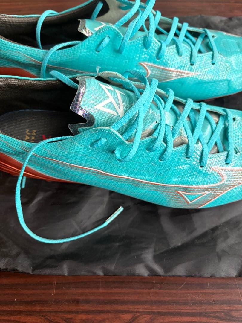 Mizuno Morelia Neo III アクアブルー