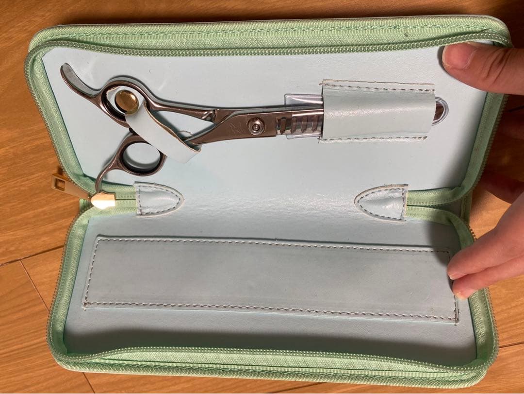 《値下げ済》トリミング用ハサミ　ワンクスケリー