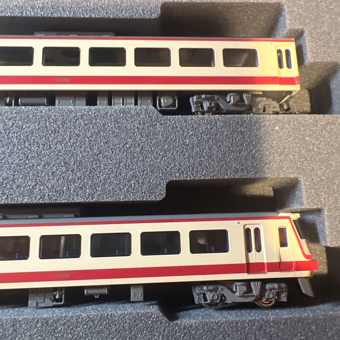 西武鉄道 レッドアロー5000系初期形4両