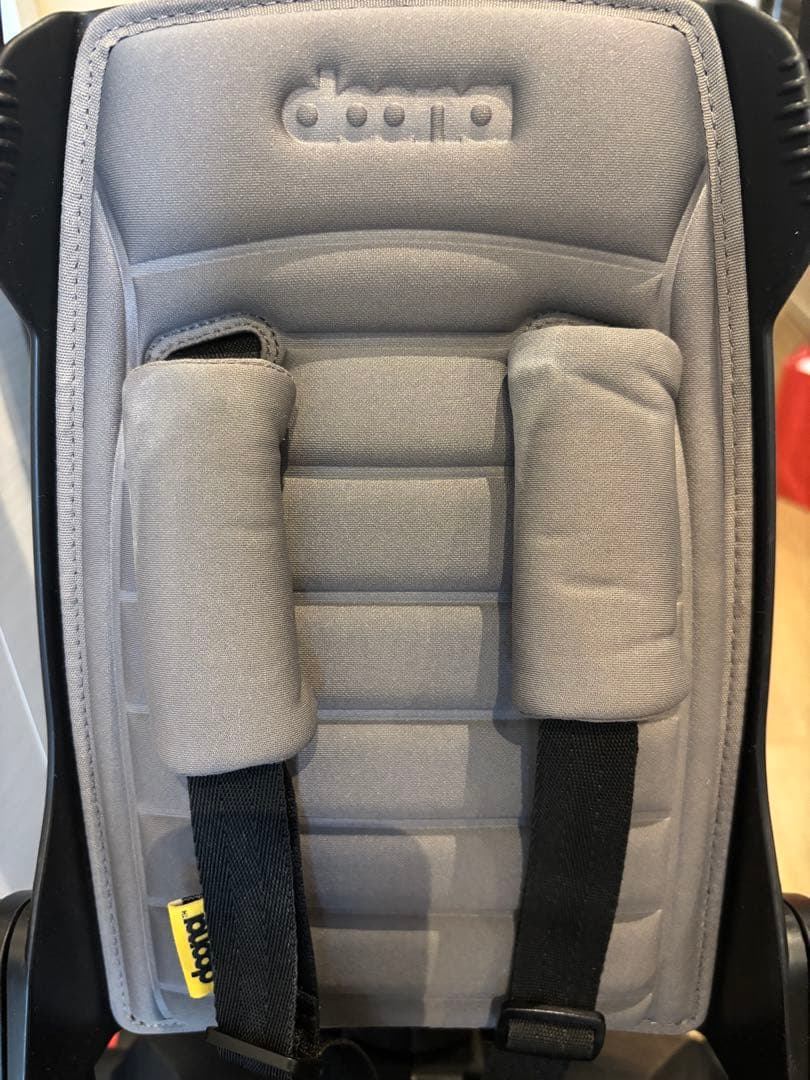 doona LIKI TRIKE リキトライク グレー　折り畳み三輪車　ドゥーナ