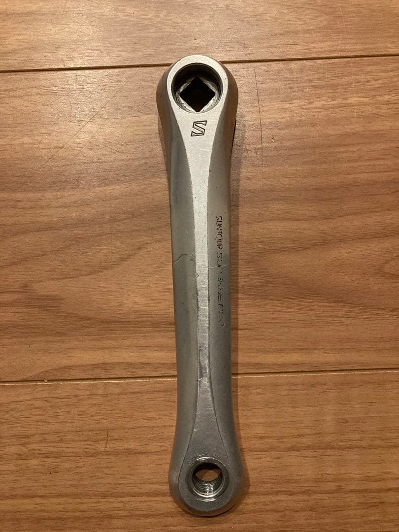 suntour SUPERB PROクランク ボルト付き