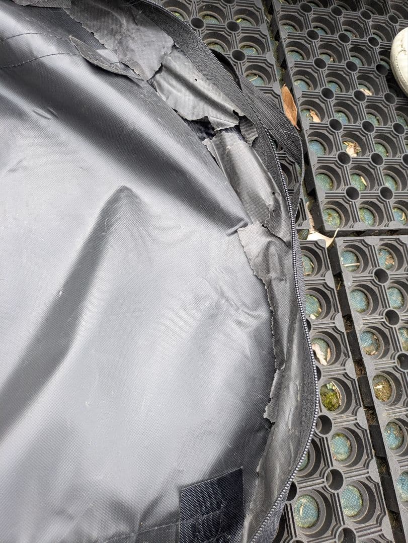 カースル　キューブ型テントMOGICS カーサイドテント 黒　直接受け渡し限定