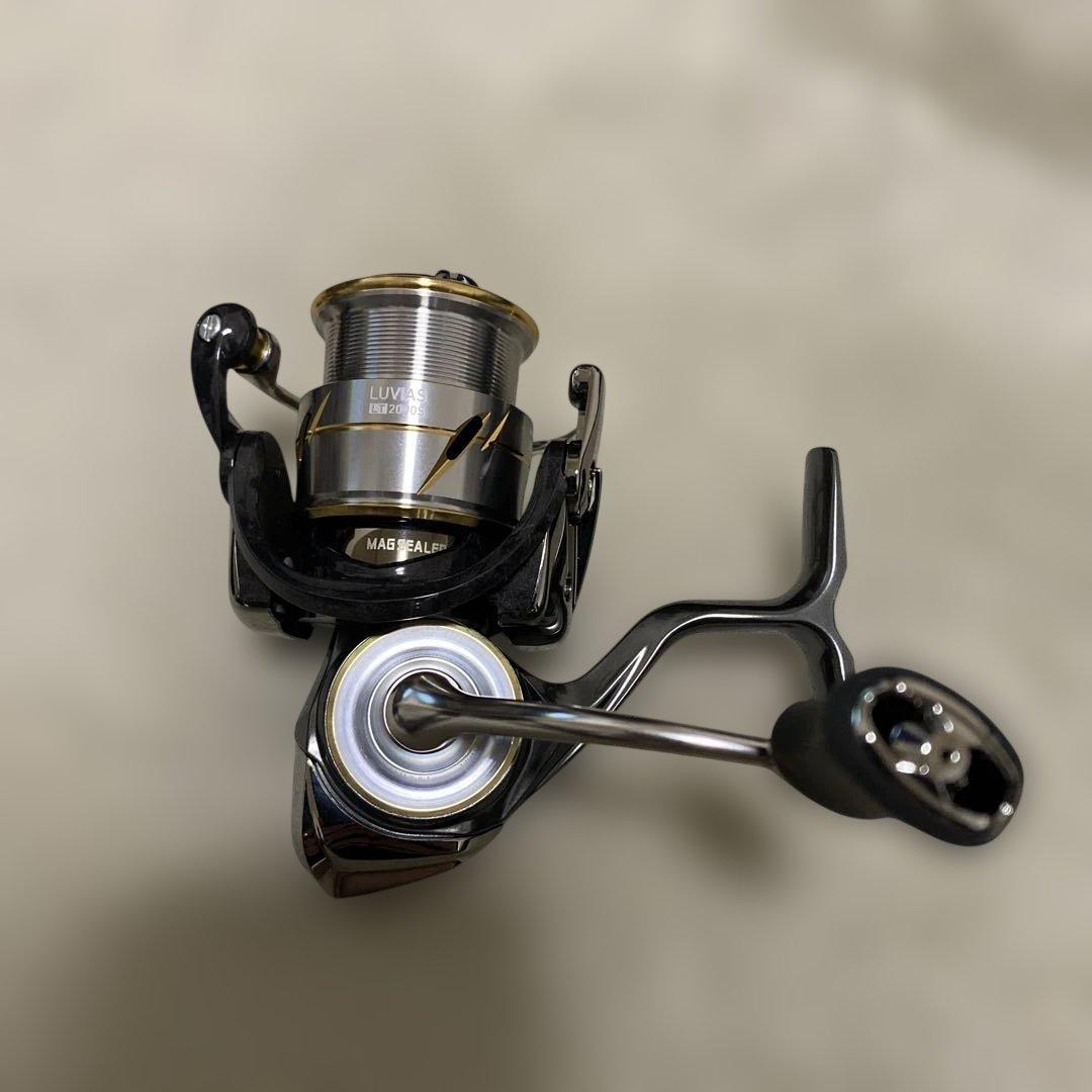 【極美品】ダイワ 20ルビアス FC LT2000S-XH