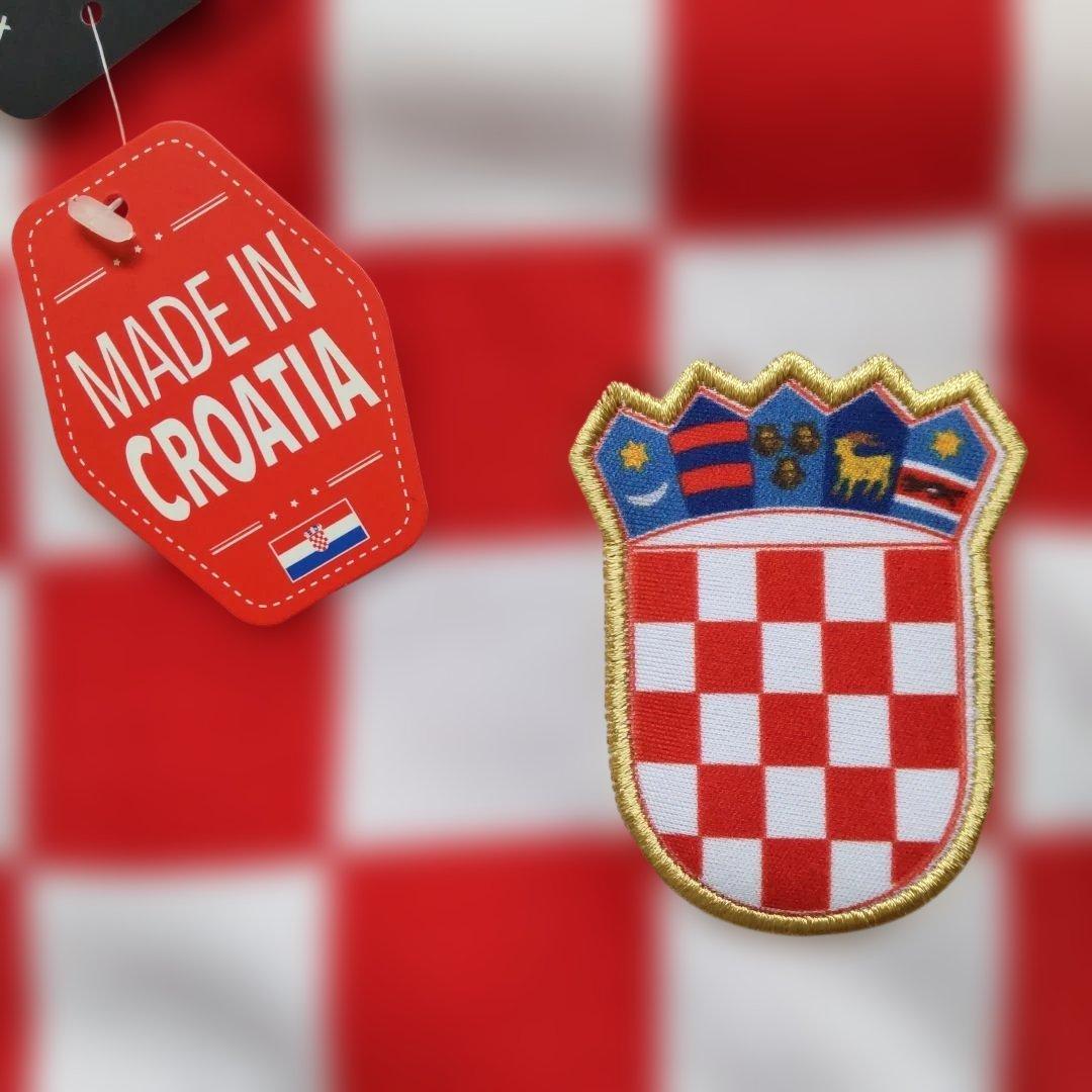 モドリッチ　クロアチア代表 シャツ　タグ付き　クロアチア製