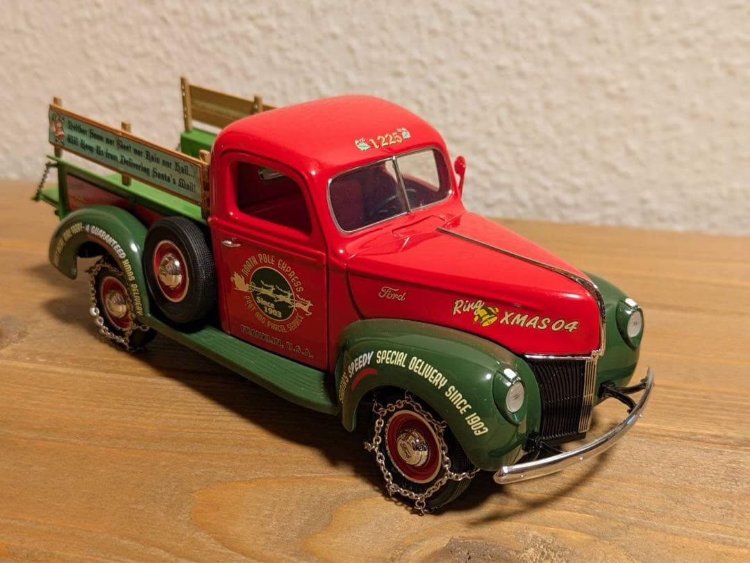 【希少】フランクリンミント 1/24 2004 クリスマストラック（限定品）