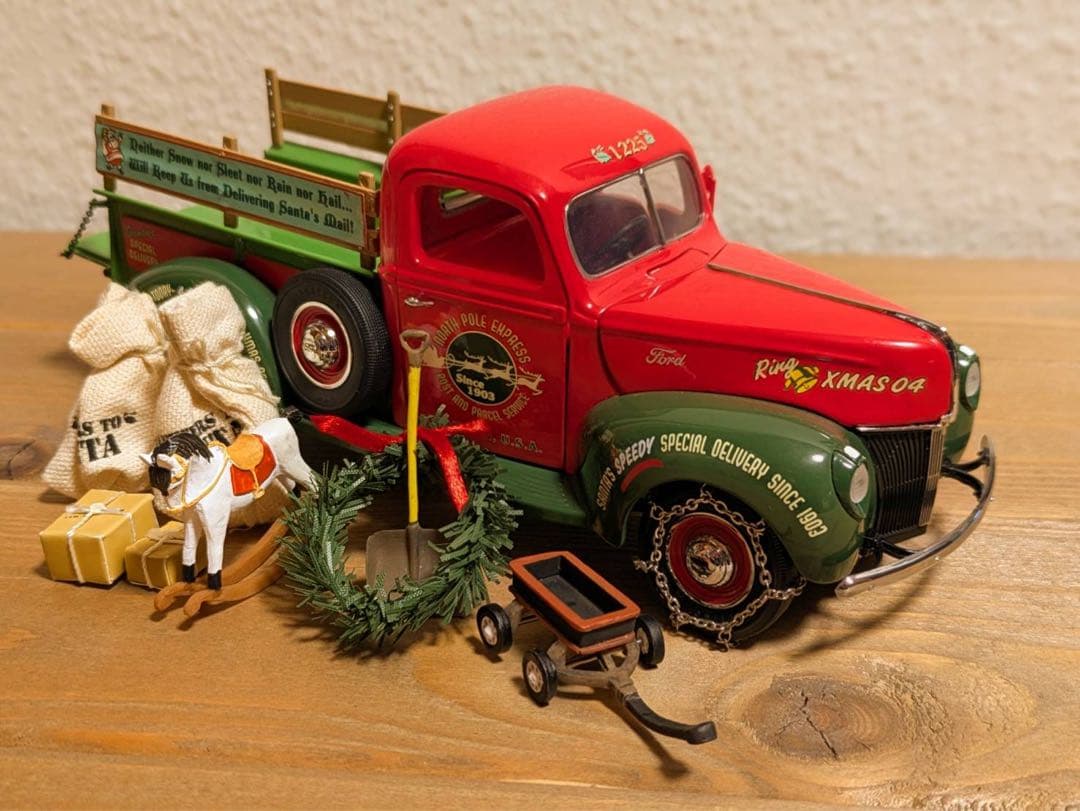 【希少】フランクリンミント 1/24 2004 クリスマストラック（限定品）