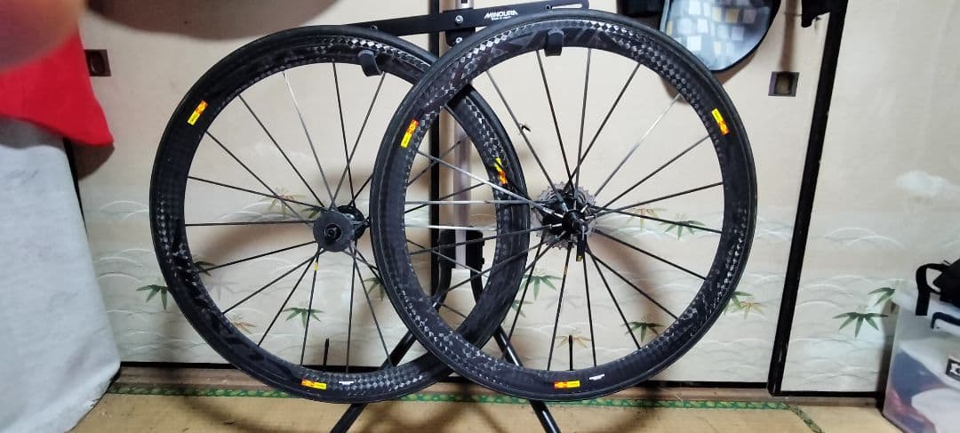 MAVIC COSMIC CARBON ULTIMATE 11速