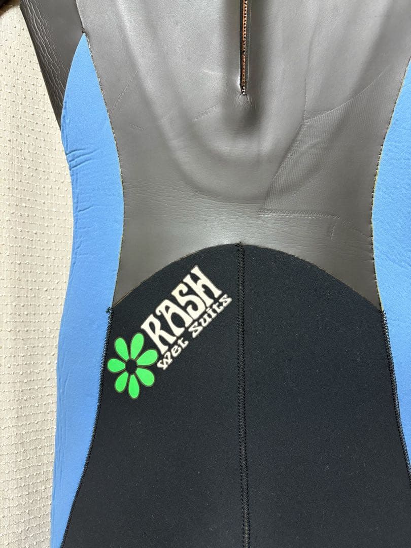 RUSH(ラッシュ)5×3mm セミドライ レディース M相当(オーダー品)