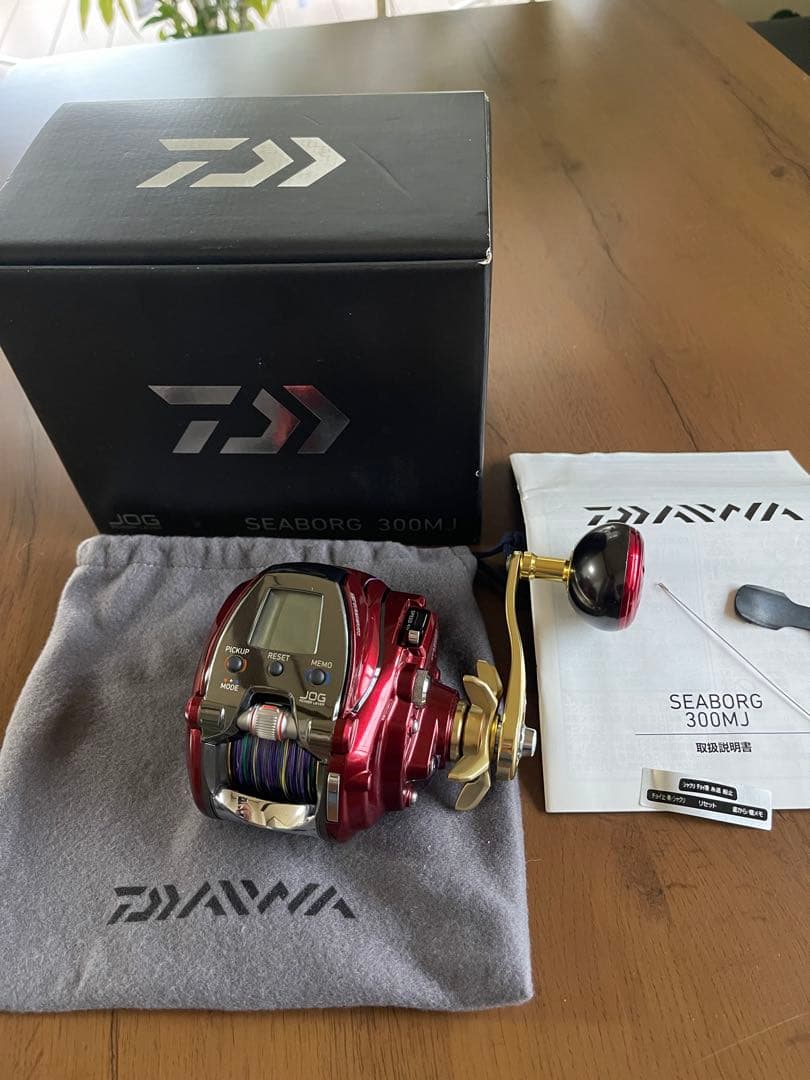 [超美品]DAIWA SEABORG 300MJ 電動リール