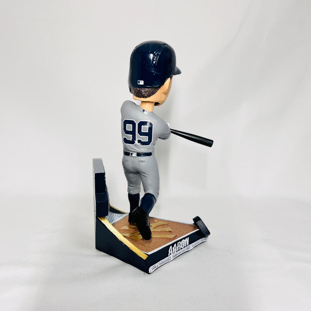 カ*ア様 【世界123体限定】 アーロン・ジャッジ ボブルヘッド 250本塁打記