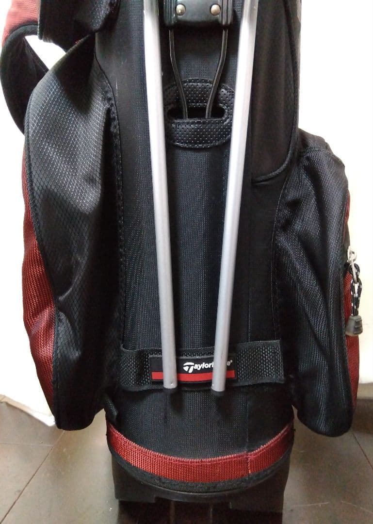 テーラーメイド　スタンド式　キャディバッグ