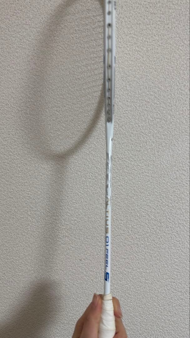 バドミントンラケット　ミズノ　ALTIUS 01FEELS