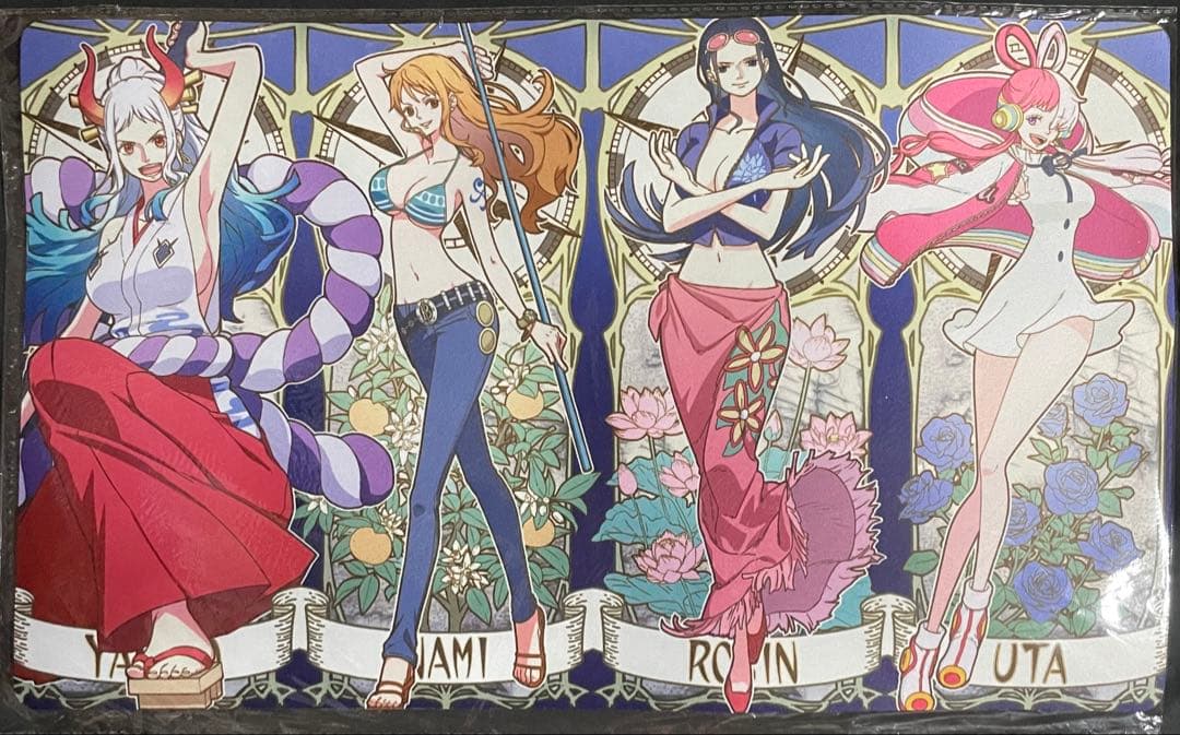 ワンピース ロビン ウタ ナミ ヤマト プレイマット