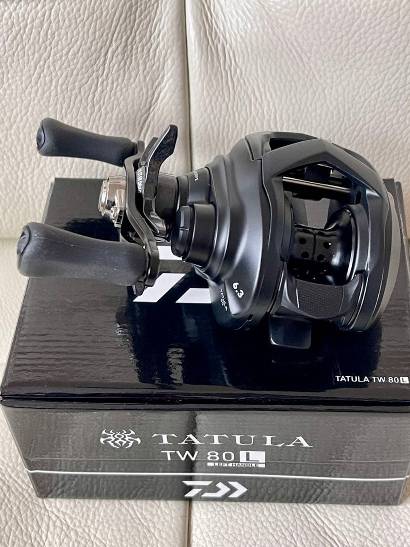 【廃盤新品未使用】ダイワ 22タトゥーラTW80L 漆黒180g軽量ザイオン