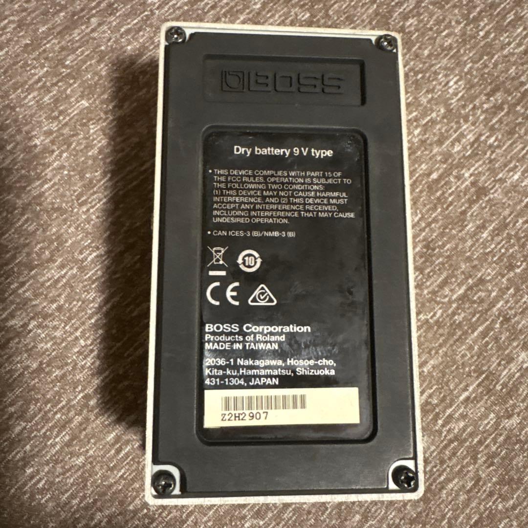 美品BOSS Acoustic Preamp AD-2