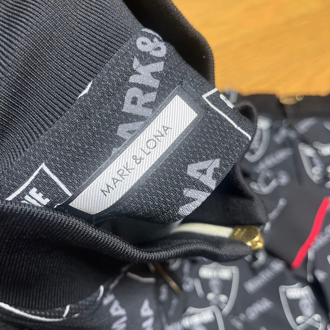 値下げ❣️マークアンドロナ男性用セットアップサイズ46美品！