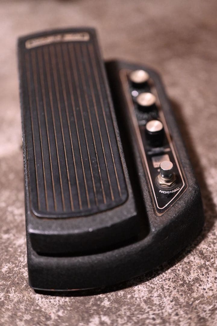 Roland DOUBLE BEAT AD-50 ワウ＆ファズペダル