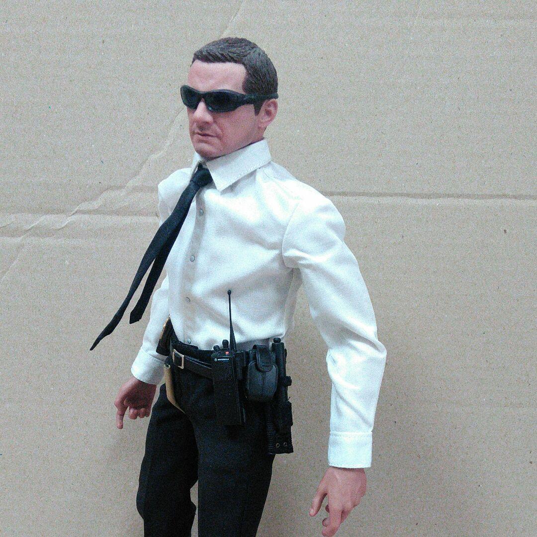 1/6　フィギュア　FBI　特別捜査官  スーツ